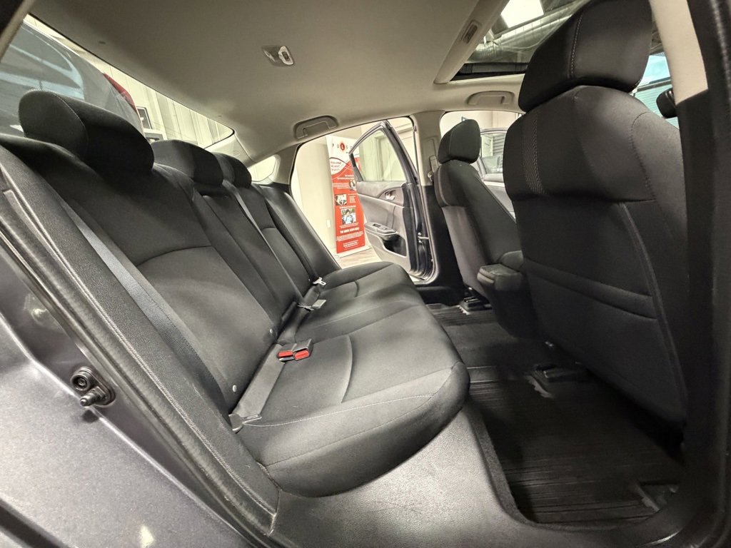 Used 2018 Honda Civic EX image 43