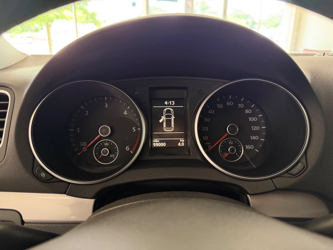 Used 2012 Volkswagen Golf TDI FWD image 15
