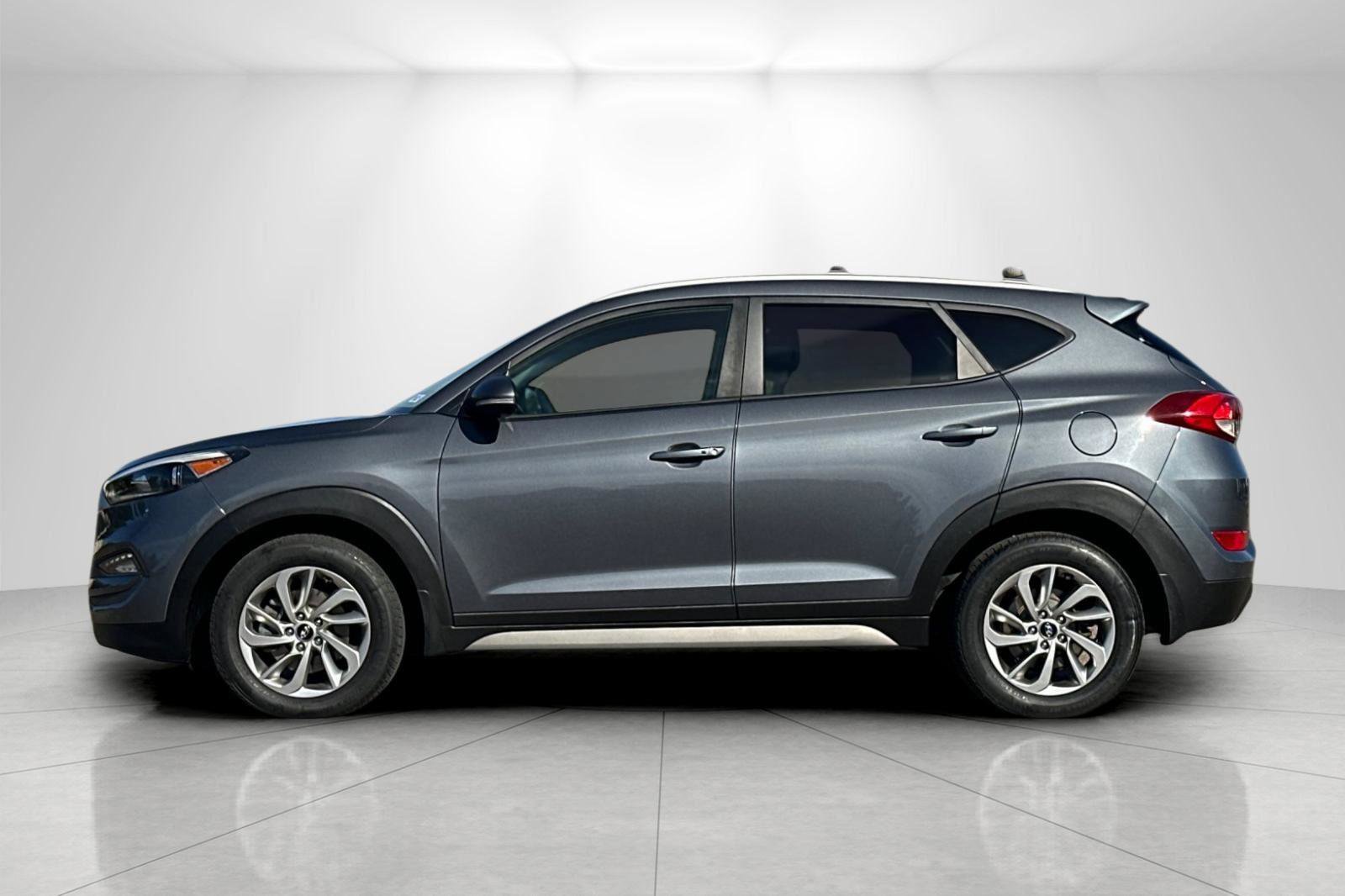 Used 2017 Hyundai Tucson SE Plus image 6