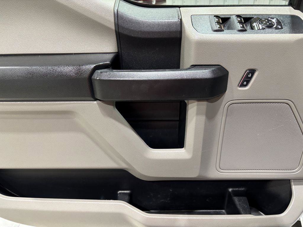 Used 2017 Ford F250 XL w/ Power Equipment Group image 16