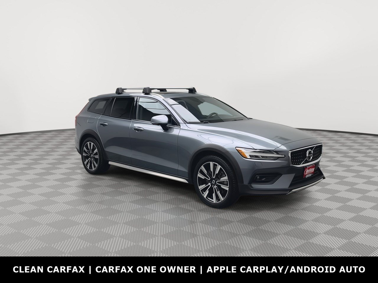 Used 2020 Volvo V60 T5 Cross Country AWD/4WD image 34