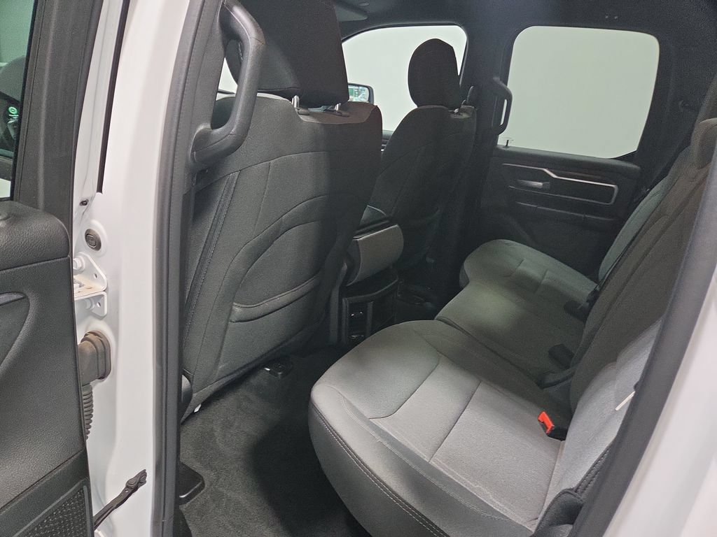Used 2024 RAM 1500 Big Horn AWD/4WD image 29