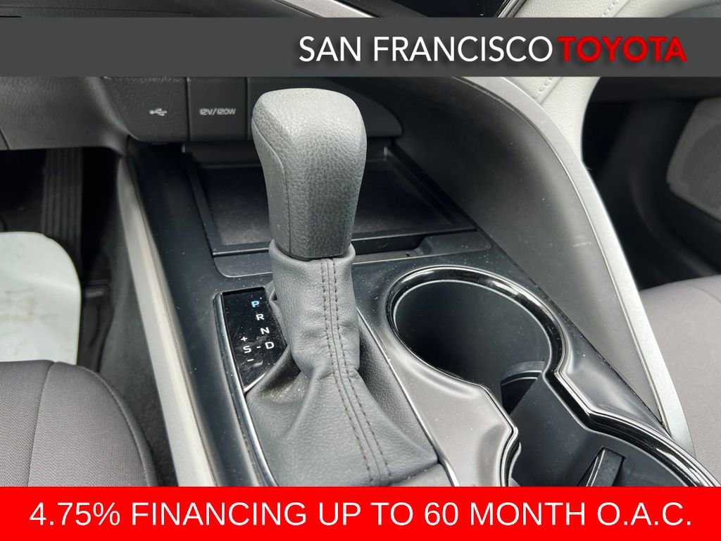 Certified 2020 Toyota Camry LE image 23