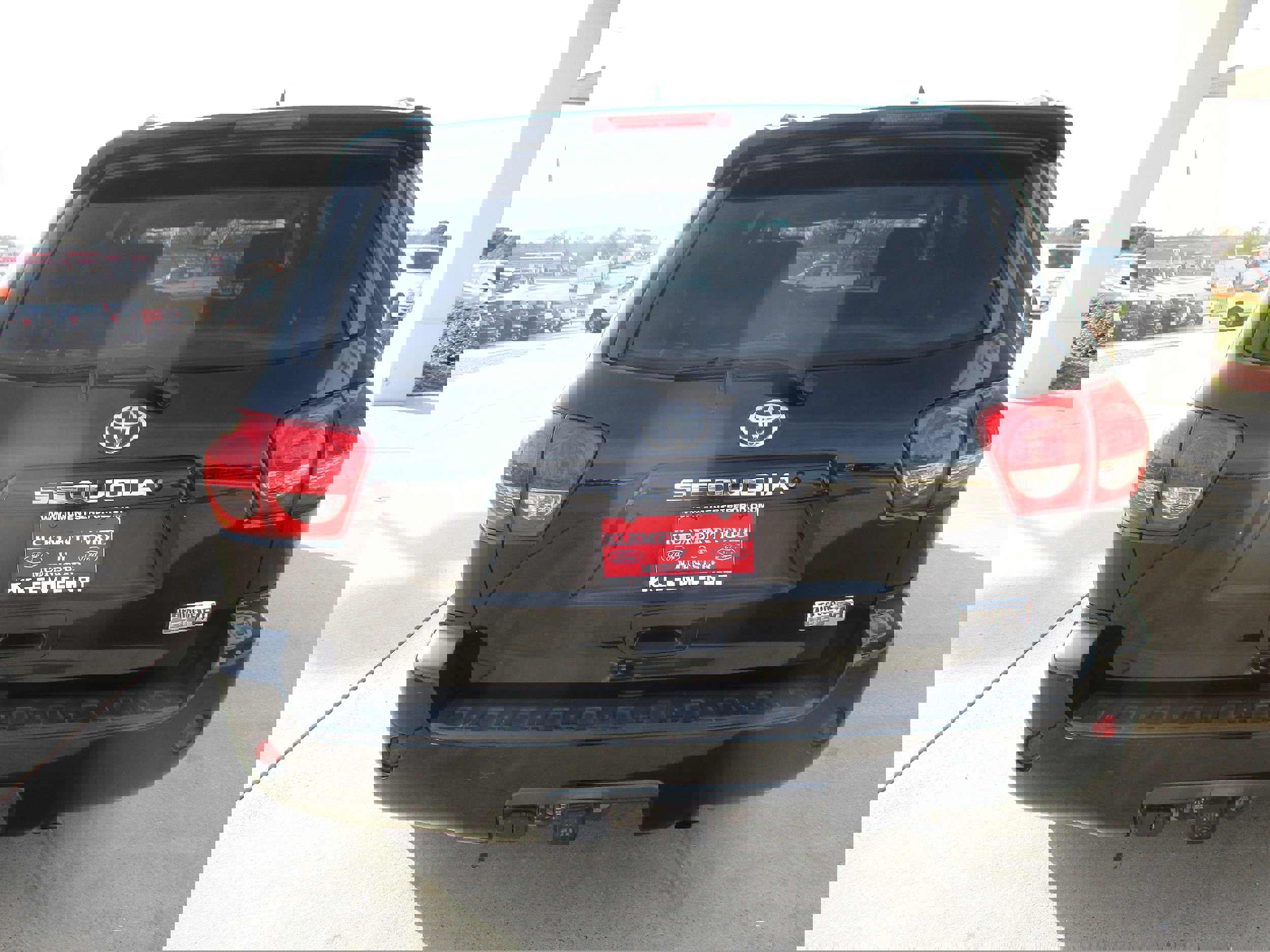 Used 2013 Toyota Sequoia SR5 image 7