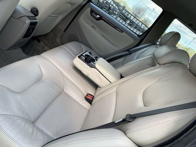 Used 2007 Volvo V70 2.5T image 10