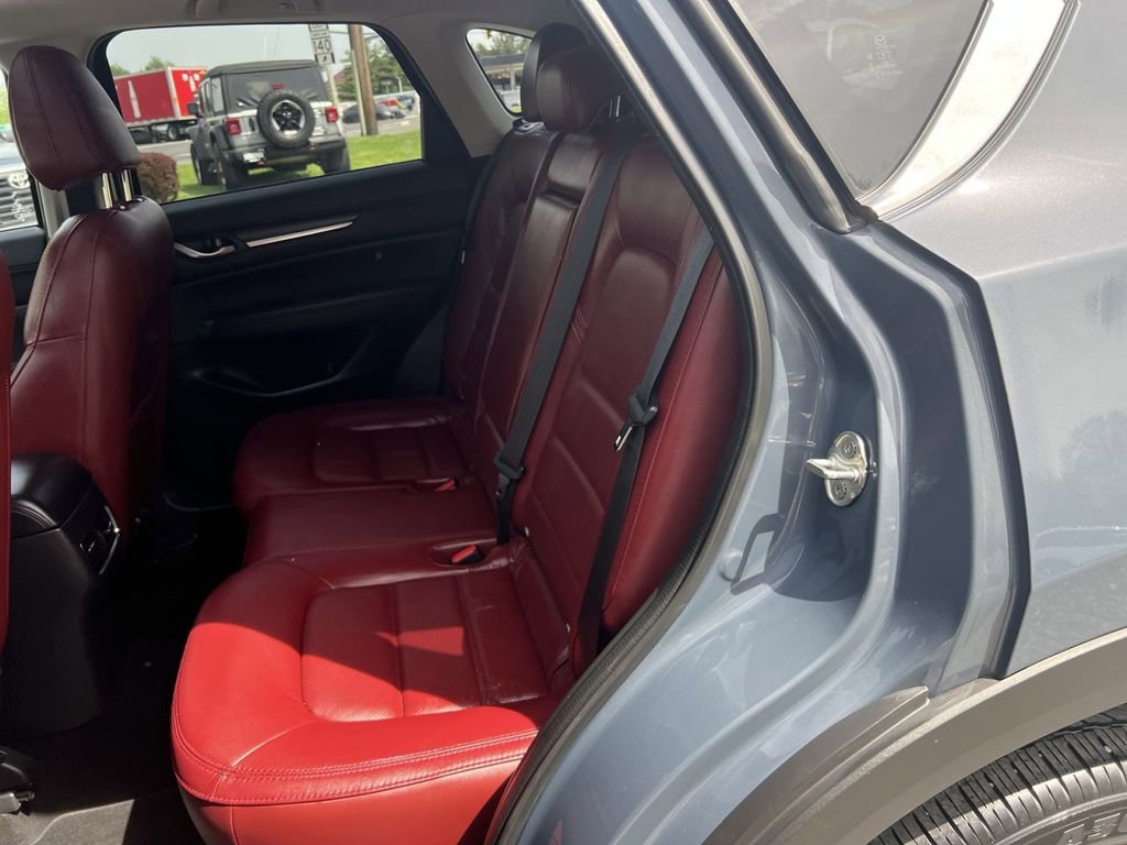 Used 2023 MAZDA CX-5 Carbon Edition image 32