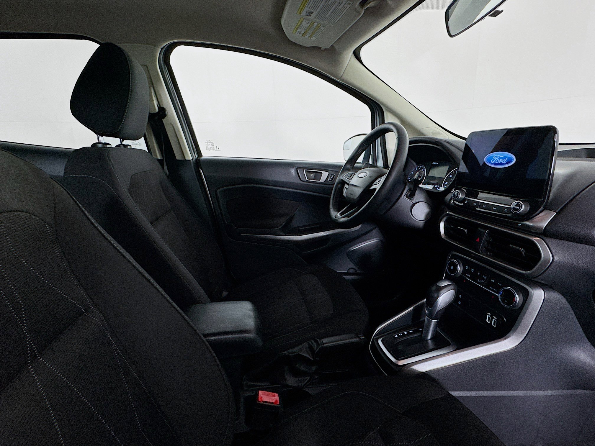Used 2020 Ford EcoSport SE image 28