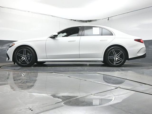 Used 2025 Mercedes-Benz E 350 Sedan image 34