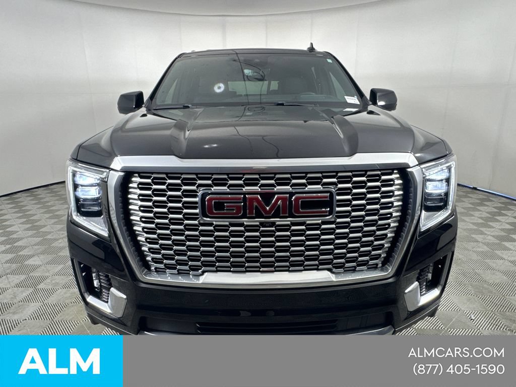 Used 2024 GMC Yukon Denali w/ Advanced Technology Package AWD/4WD image 2