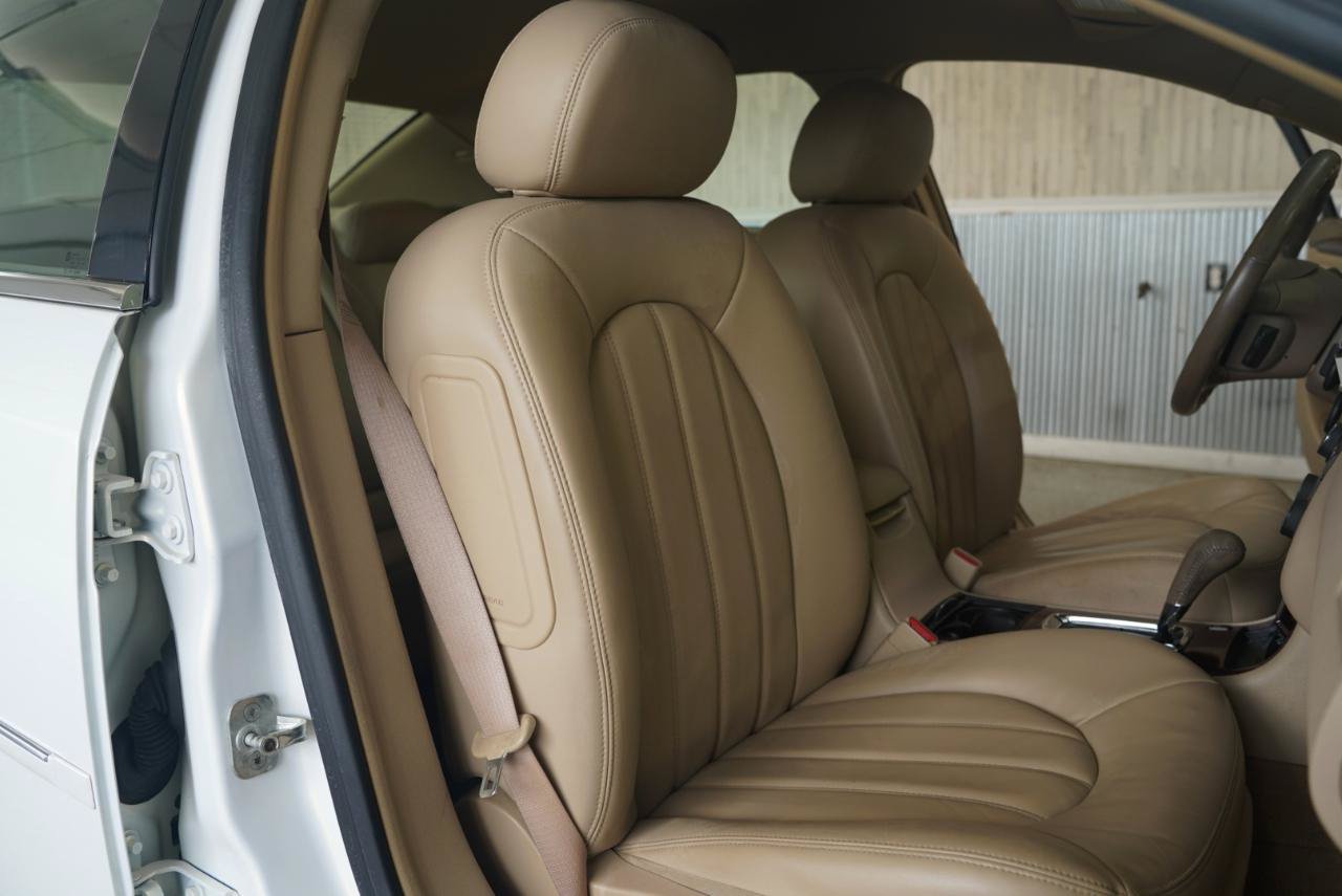 Used 2006 Buick Lucerne CXL w/ Luxury Package FWD image 28