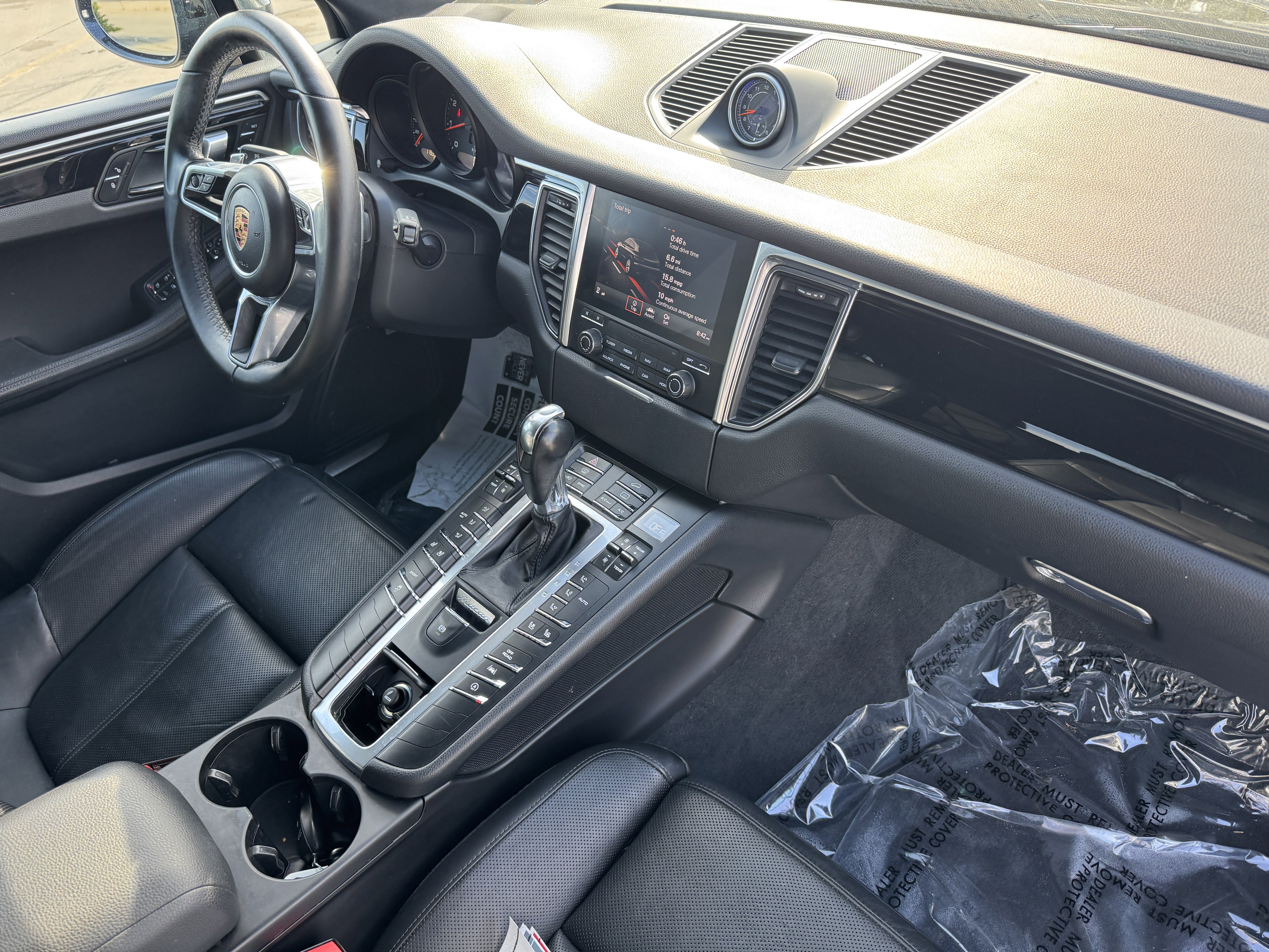 Used 2017 Porsche Macan AWD/4WD image 20