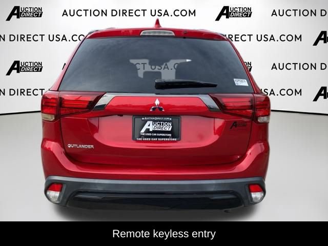 Used 2020 Mitsubishi Outlander LE image 5