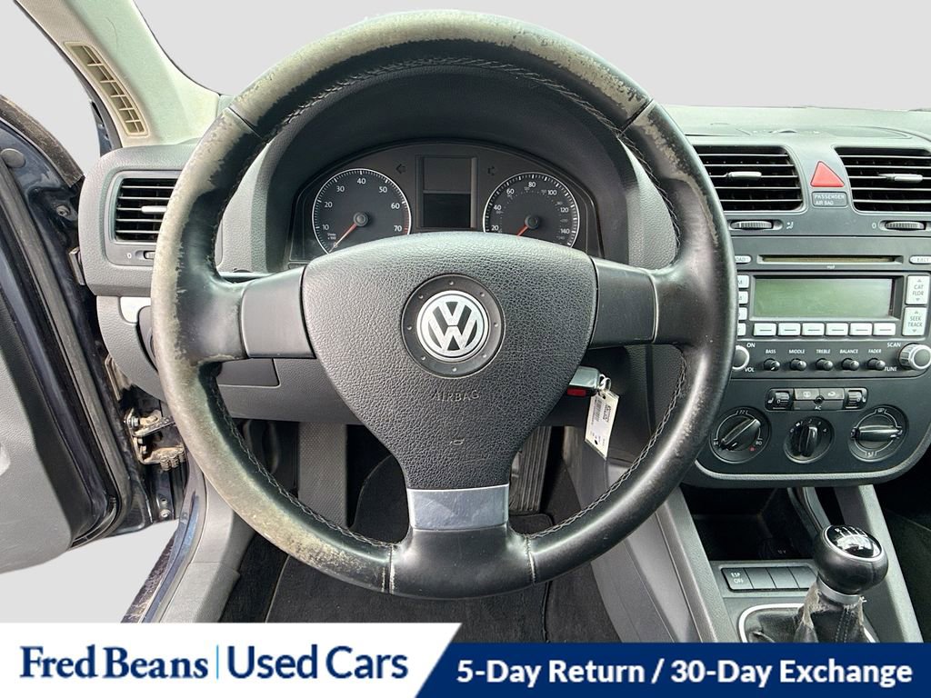 Used 2009 Volkswagen Jetta SE FWD image 12