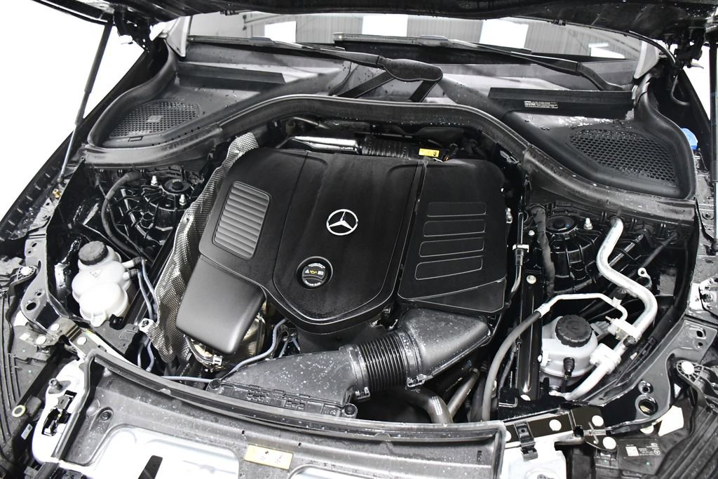 Used 2023 Mercedes-Benz GLC 300 4MATIC image 6