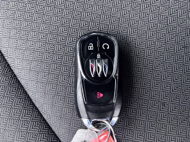 Used 2025 Buick Encore GX Preferred FWD image 33