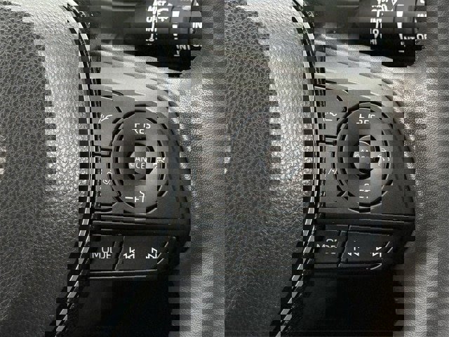 Used 2021 Toyota RAV4 XLE Premium image 16