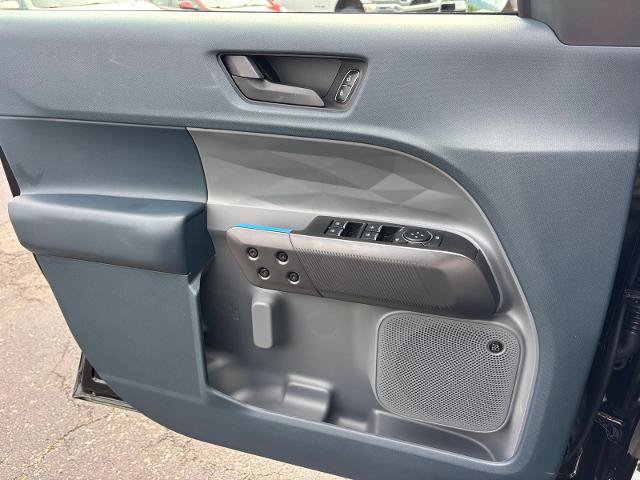 Certified 2025 Ford Maverick Lobo AWD/4WD image 15