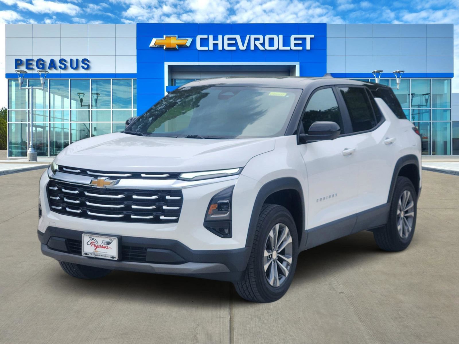 New 2026 Chevrolet Equinox LT w/ Convenience Package II FWD image 2