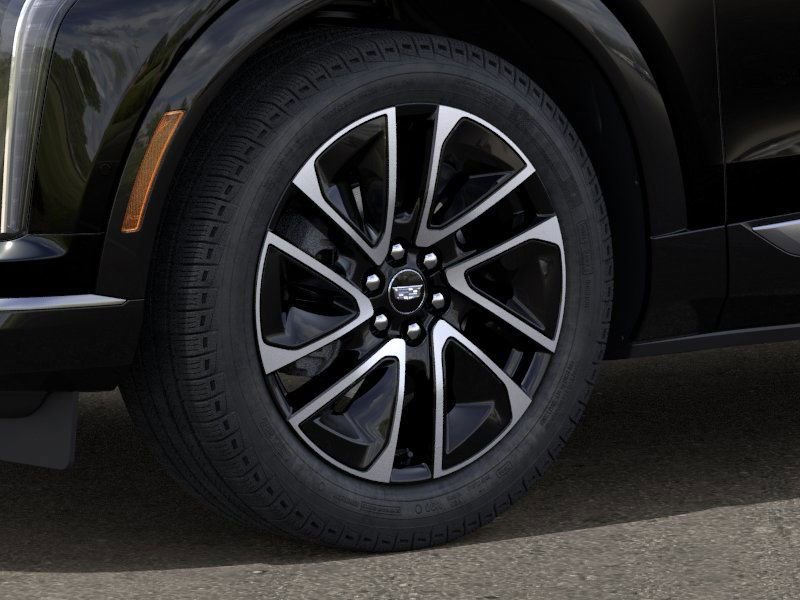 New 2025 Cadillac Optiq Sport 1 w/ LPO, Floor Liner Package image 9