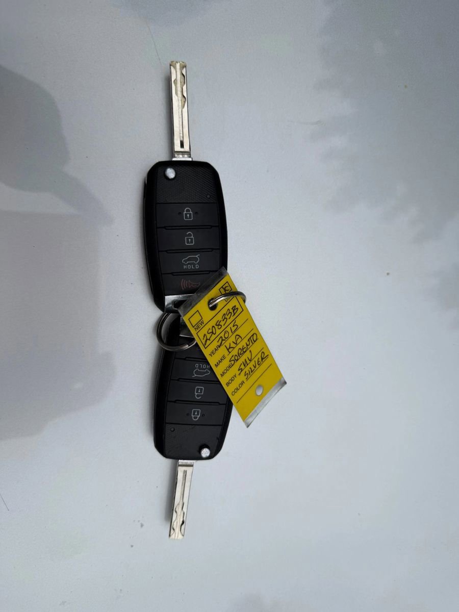 Used 2015 Kia Sorento LX image 15