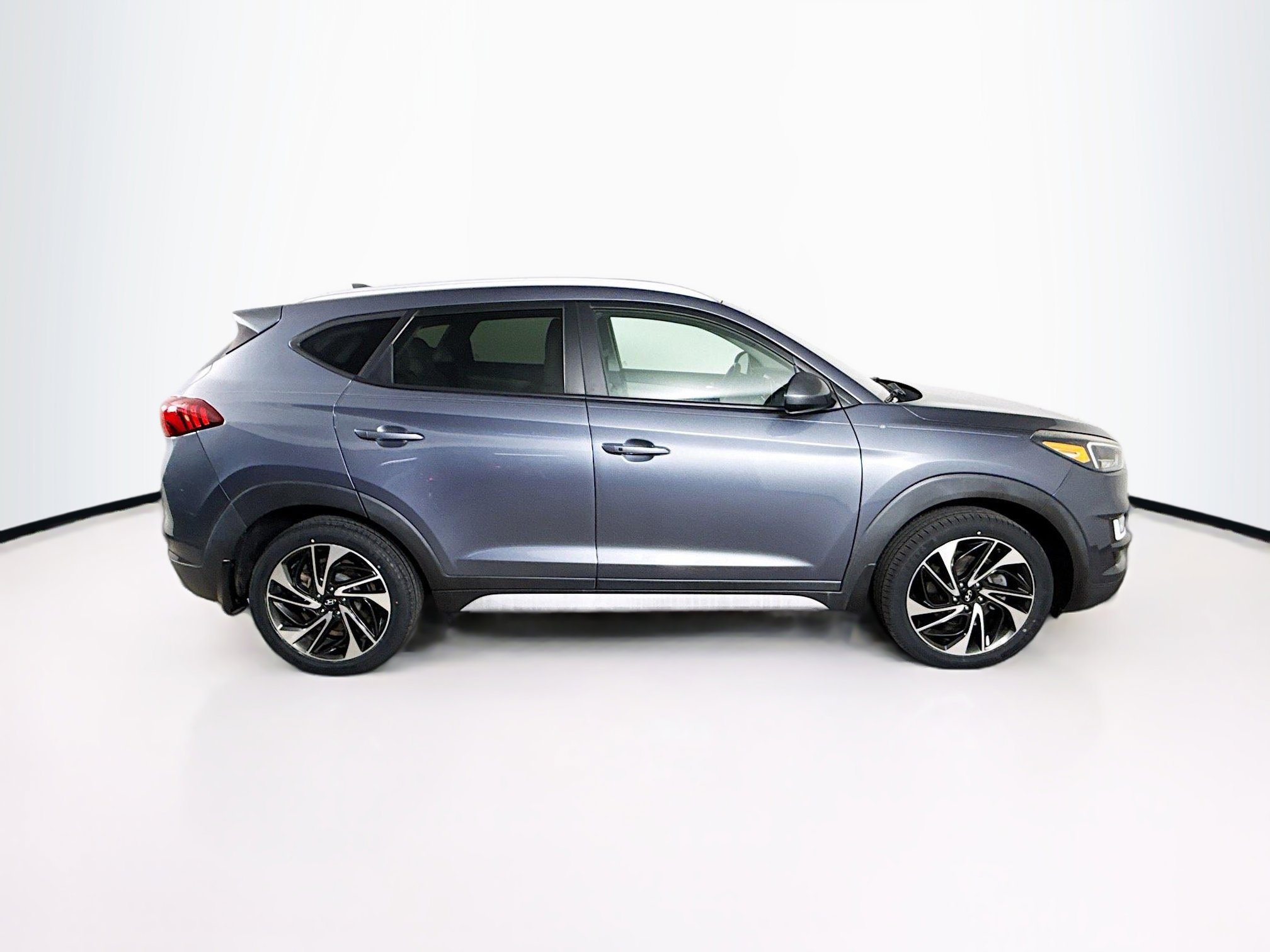 Used 2021 Hyundai Tucson Sport w/ Cargo Package image 2