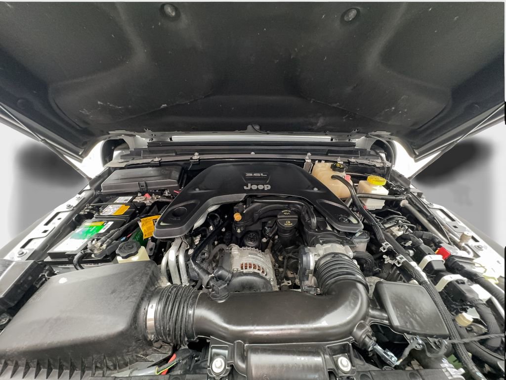 Used 2021 Jeep Gladiator Mojave AWD/4WD image 18