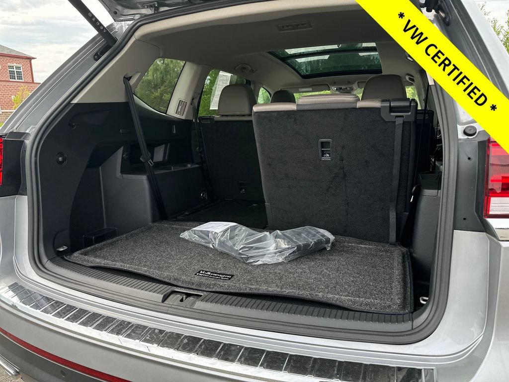 Used 2024 Volkswagen Atlas SEL AWD/4WD image 22