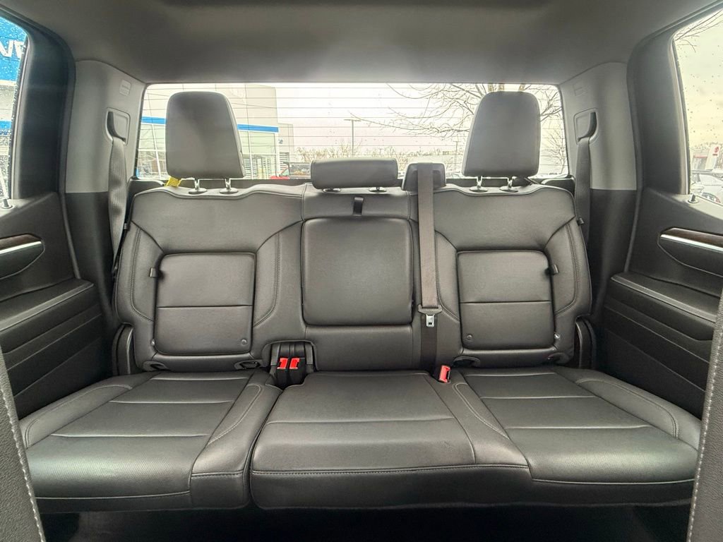 Used 2025 GMC Sierra 1500 SLT image 33