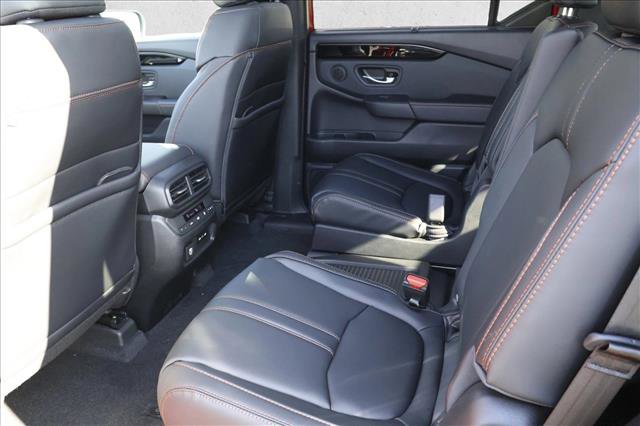 New 2025 Honda Pilot TrailSport image 21