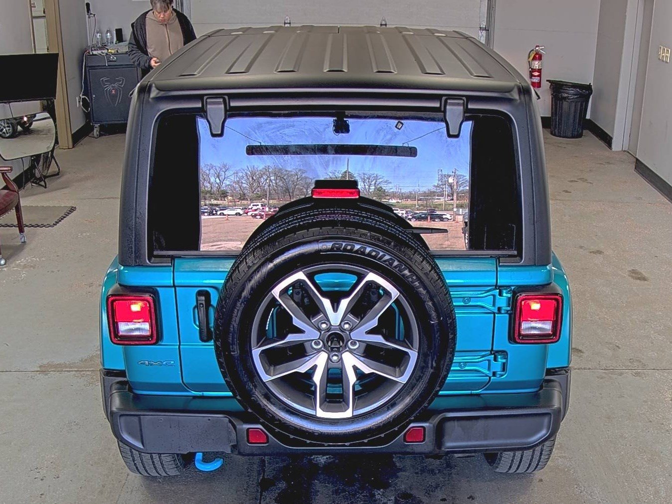 Used 2024 Jeep Wrangler Sport S w/ Convenience Group image 8
