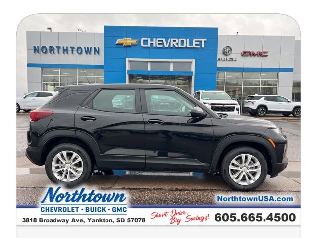 Used 2023 Chevrolet TrailBlazer LS FWD image 30