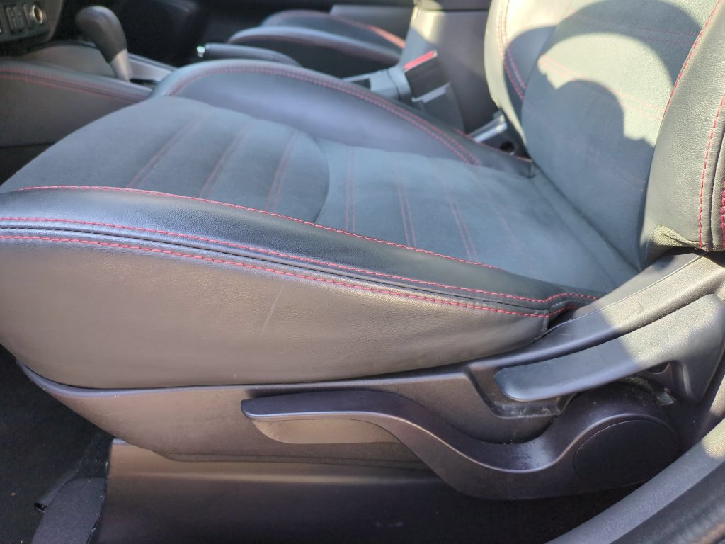 Used 2025 Mitsubishi Outlander Sport SE AWD/4WD image 14
