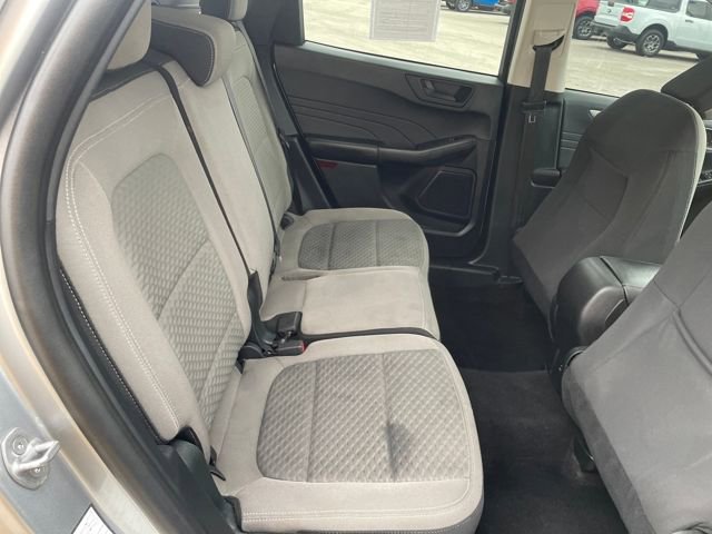 Used 2022 Ford Escape SE image 53