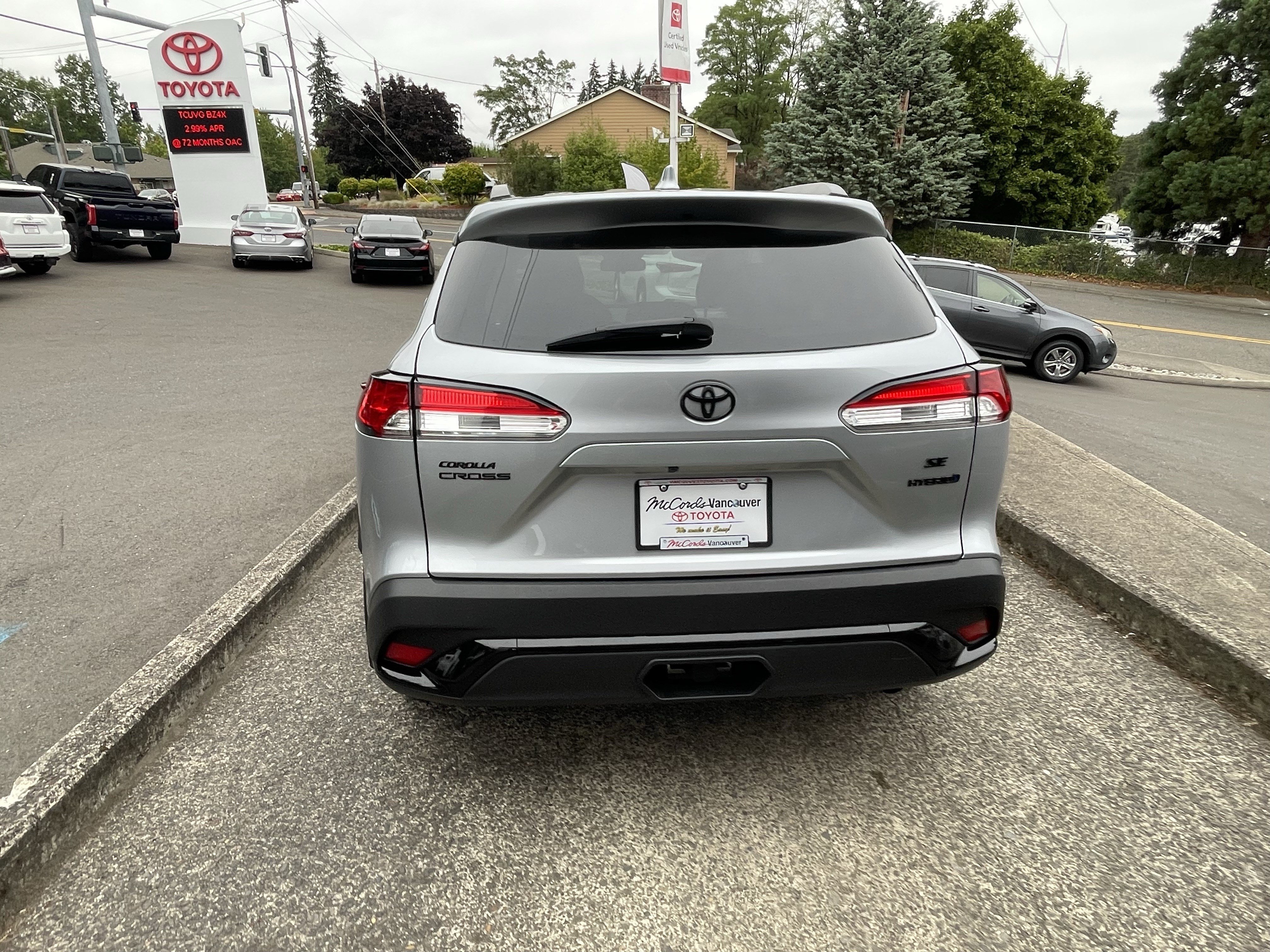 Certified 2024 Toyota Corolla Cross AWD Hybrid image 6