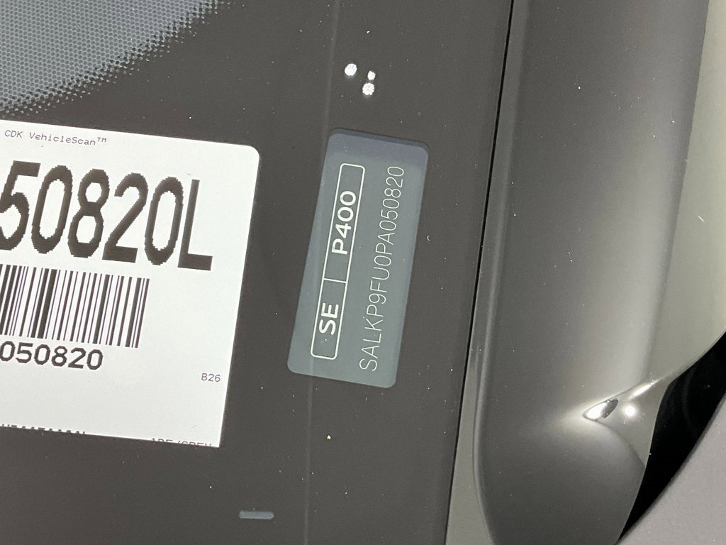 Certified 2023 Land Rover Range Rover SE image 30