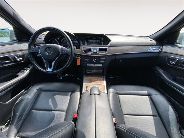 Used 2016 Mercedes-Benz E 350 4MATIC Sedan image 10