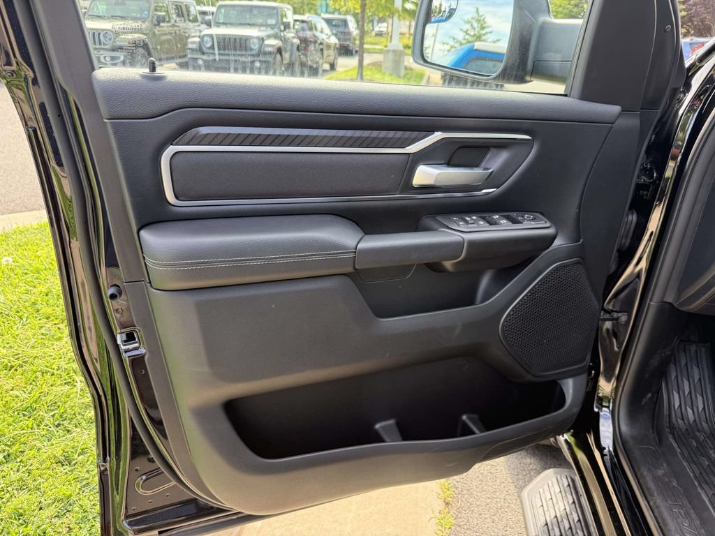 New 2026 RAM 1500 Big Horn AWD/4WD image 30