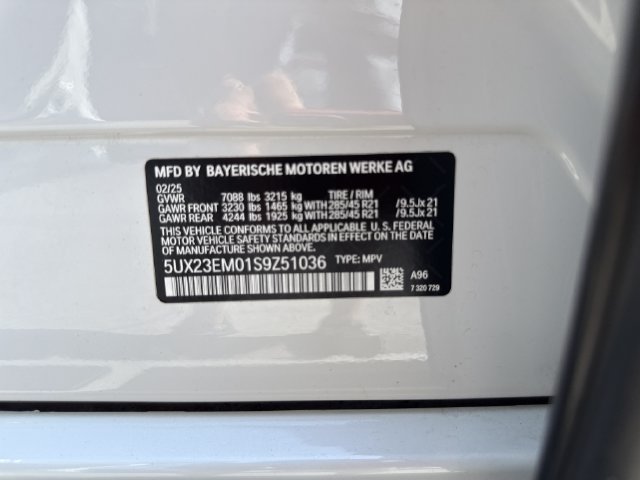 Used 2025 BMW X7 xDrive40i w/ Premium Package AWD/4WD image 42