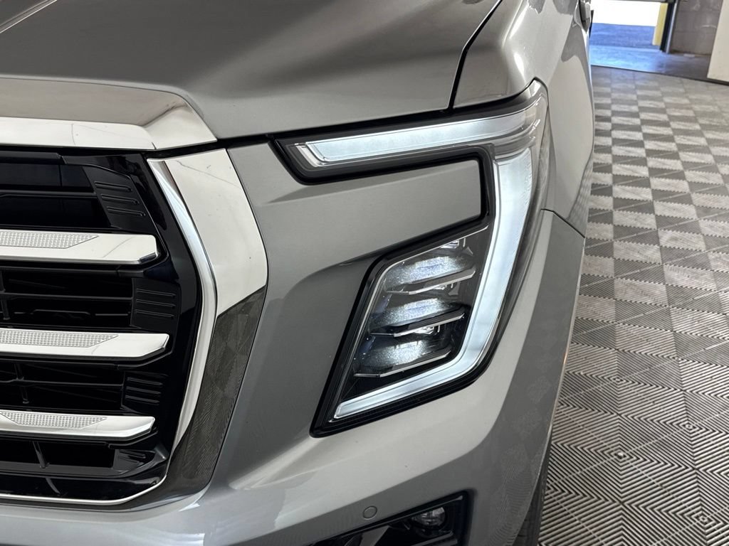 New 2026 GMC Yukon XL Elevation w/ Elevation Premium Package AWD/4WD image 39
