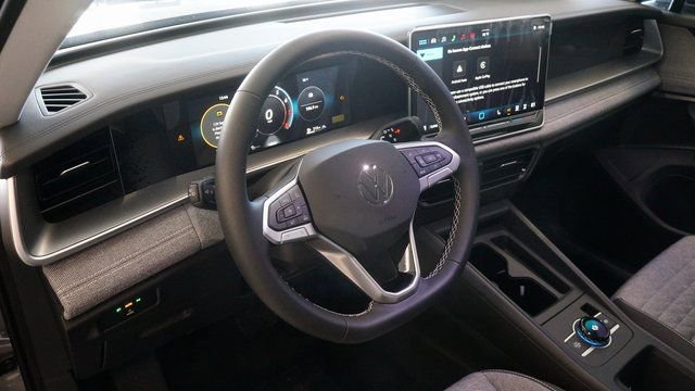 New 2026 Volkswagen Tiguan S image 4