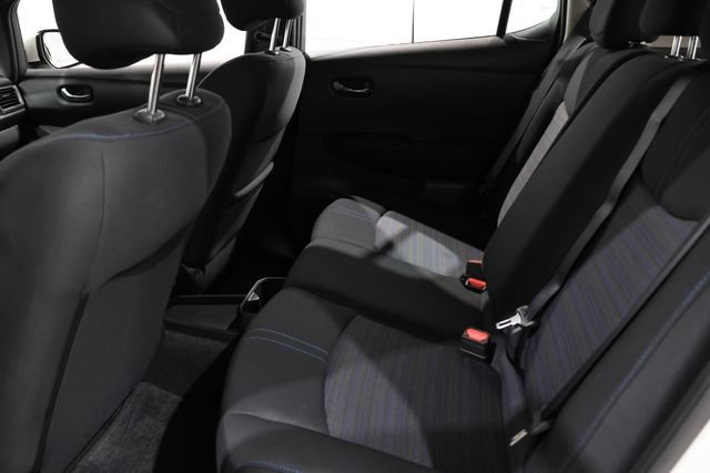 Certified 2025 Nissan Leaf SV Plus FWD image 12