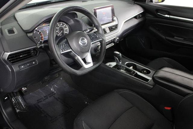 Certified 2022 Nissan Altima 2.5 SV FWD image 19