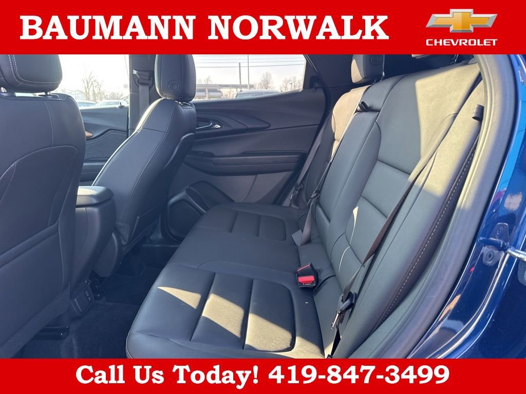 Used 2023 Chevrolet TrailBlazer ACTIV w/ Sun and Liftgate Package AWD/4WD image 35