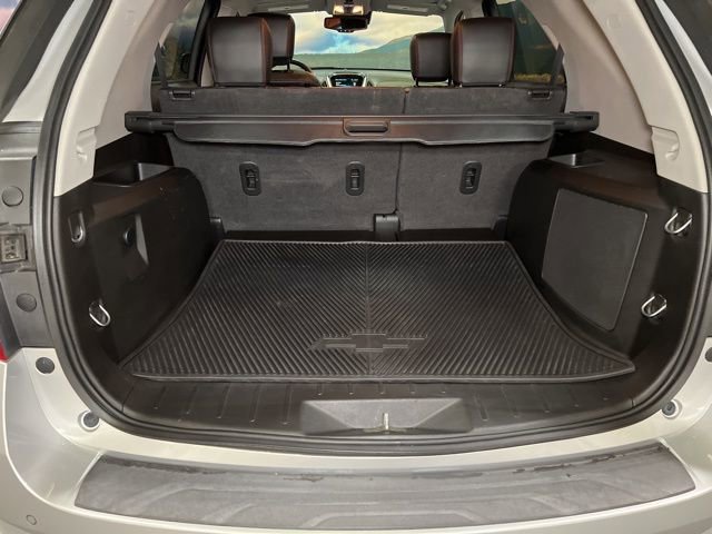 Used 2017 Chevrolet Equinox Premier w/ Enhanced Convenience Package image 60