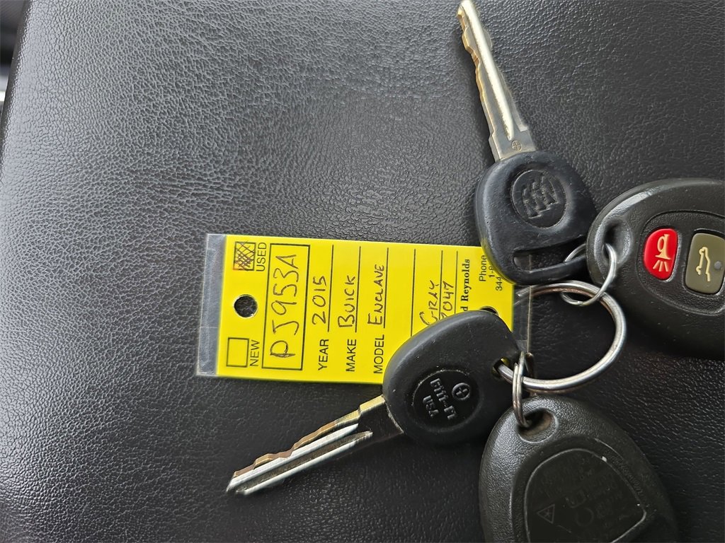 Used 2015 Buick Enclave Leather image 36