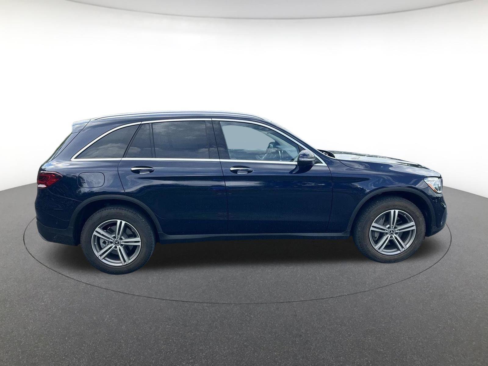 Used 2021 Mercedes-Benz GLC 300 4MATIC image 8