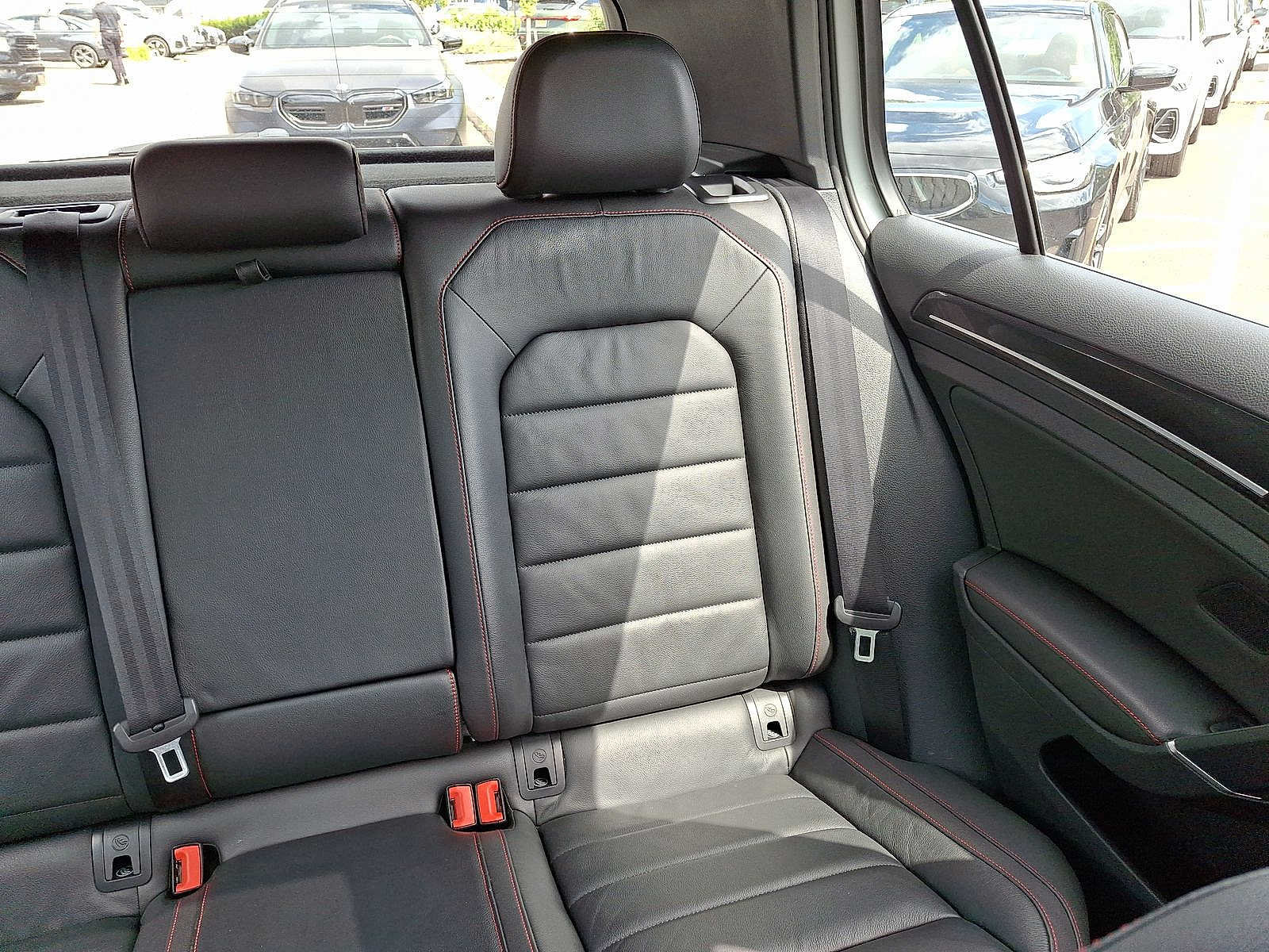 Used 2015 Volkswagen GTI S FWD image 14