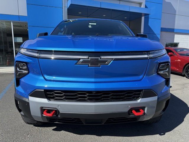New 2026 Chevrolet Silverado EV Trail Boss image 2
