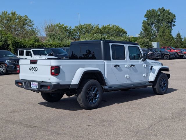 New 2026 Jeep Gladiator Sport AWD/4WD image 3