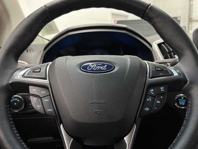 Used 2022 Ford Edge SEL w/ Convenience Package image 17